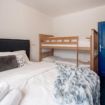 Prazska Bouda Hotell Pec pod Snezkou Exteriör bild