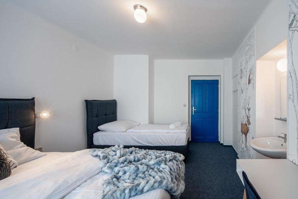 Prazska Bouda Hotell Pec pod Snezkou Exteriör bild