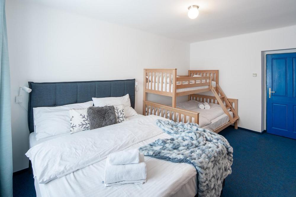 Prazska Bouda Hotell Pec pod Snezkou Exteriör bild