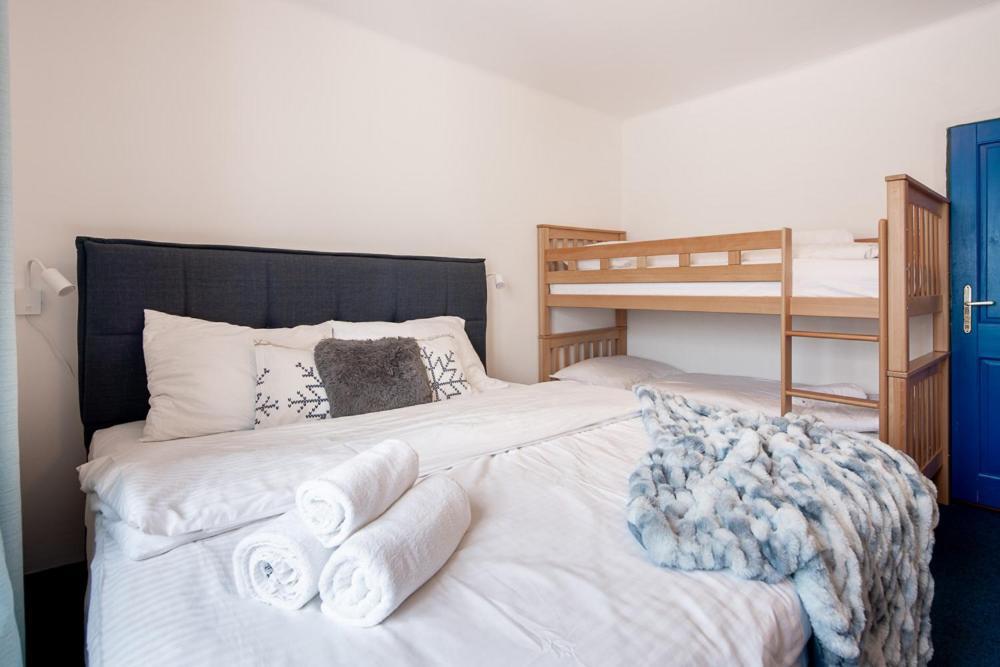 Prazska Bouda Hotell Pec pod Snezkou Rum bild